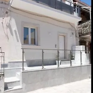 Venti Di Ferienhaus Brucoli