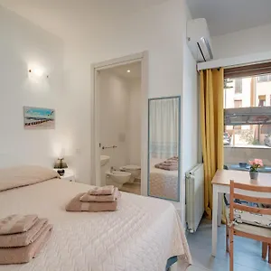 Studio's Pavese Apartment Olbia